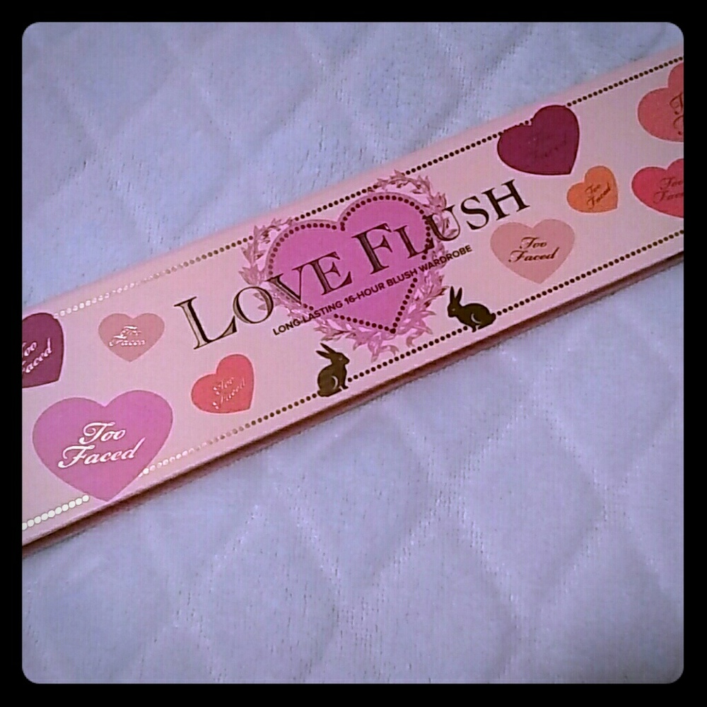Too Faced blush pallet